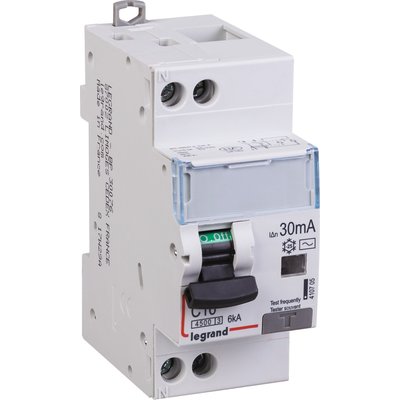 Disjoncteur différentiel dx³ 4500 - vis/vis -u+n 230v~ 16a - typeac - 30ma - 6ka -courbe c - 2m - ref.410705. quincaillerie sénégalaise, c'est la solution en ligne pour tous vos projets de bricolage et de construction au sénégal. accédez à une gamme variée de produits en quelques clics.
