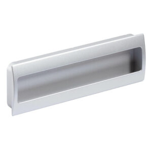 Poignée cuvette rectangle zinc finition nickel mat 116 x 54 mm entraxe 96 mm - misnia. quincaillerie sénégalaise vous facilite la vie avec une boutique en ligne complète pour tous vos besoins en quincaillerie au sénégal. des produits fiables livrés rapidement.