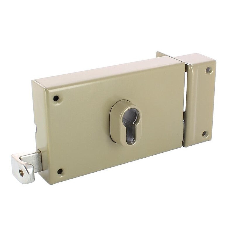 Serrure en applique horizontale à tirage - pêne dormant et demi-tour - a cylindre européen - 7415 main gauche. quincaillerie sénégalaise simplifie vos achats de quincaillerie avec une boutique en ligne pratique au sénégal. découvrez notre large gamme de produits et commandez en toute sécurité.