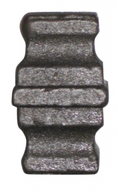 BAGUE FER FORGÉ CARRÉE DIMENSIONS EXTÉRIEUR: 67X40 MM / INTÉRIEUR 14 MM. Avec Quincaillerie Sénégalaise, trouvez tout le matériel de plomberie, quincaillerie, et bâtiment dont vous avez besoin. Nous proposons une large gamme d'équipements fiables pour vos travaux. Simplifiez vos projets grâce à notre service rapide et efficace.