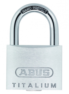 BLISTER CADENAS " 64TI " SPÉCIAL TITALIUM LARGEUR 40 MM 2 CLÉS. Besoin d'équipement de plomberie ou d'outillage ? Quincaillerie Sénégalaise vous offre un service rapide et efficace. Découvrez nos produits de qualité adaptés à vos projets.