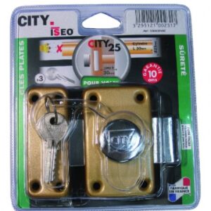 BLISTER VERROU CITY 25 À BOUTON BRONZÉ OR CYL. Ø 23 MM L. 30 MM 3 CLÉS. Pour vos projets de construction et de bricolage, Quincaillerie Sénégalaise est là pour vous. Nous proposons des solutions adaptées à vos besoins avec un excellent rapport qualité-prix. Commandez et recevez vos articles rapidement.