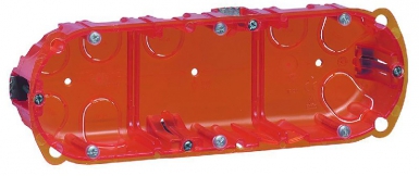 BOÎTE MULTIMATÉRIAUX BATIBOX 3 POSTES 6 À 8 MODULES MONTAGE VERTICAL OU HORIZONTAL - PROFONDEUR 40 MM. Quincaillerie Sénégalaise est la référence au Sénégal pour l'achat de fournitures industrielles et de bâtiment. Nous garantissons des produits durables et un service client exemplaire. Commandez dès maintenant en toute simplicité.