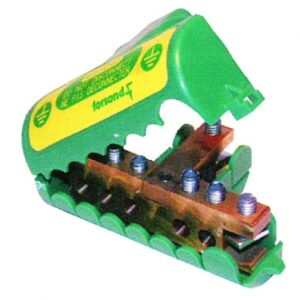 BOÎTIER DE RACCORDEMENT POUR CIRCUITS DE TERRE 5 DÉRIV. DE 25 MM2. Avec Quincaillerie Sénégalaise, équipez-vous des meilleurs outils et équipements pour vos projets industriels. Nous assurons une livraison rapide et un service client de qualité. Faites confiance à notre expertise.