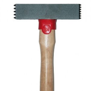 BOUCHARDE TÊTE CARRÉE 40 MM, MANCHE BOIS - 25 ET 49 DENTS - POIDS 2000 G. Quincaillerie Sénégalaise met à votre disposition une gamme complète de solutions pour vos besoins en bâtiment et plomberie. Qualité, fiabilité et rapidité sont nos maîtres mots. Faites vos achats en ligne en toute sérénité.