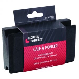 CALE À PONCER AUTO-AGRIPPANTE - MONOBLOC MOUSSE POLYURÉTHANE - BORDS CHANFREINÉS - POUR FEUILLES DIM. 72 X 123 MM. Pour des travaux réussis, optez pour Quincaillerie Sénégalaise. Une boutique en ligne fiable pour vos équipements de plomberie et bâtiment. Livraison rapide et produits de qualité.