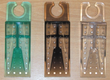 CALE PORTE PVC LONG. 136 MM LARG. 46 MM ÉP. 31 MM TRANSLUCIDE. Quincaillerie Sénégalaise, votre spécialiste en fournitures pour le bâtiment et la plomberie, vous accompagne dans tous vos projets. Commandez en ligne et profitez de notre service rapide et fiable.