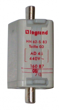 CARTOUCHE EDF A COUTEAUX TAILLE 00 TYPE AD 60 440 V 32000A. Chez Quincaillerie Sénégalaise, nous mettons à votre disposition un large choix de produits de quincaillerie et plomberie. Qualité et fiabilité sont notre promesse. Passez commande en ligne en toute simplicité.
