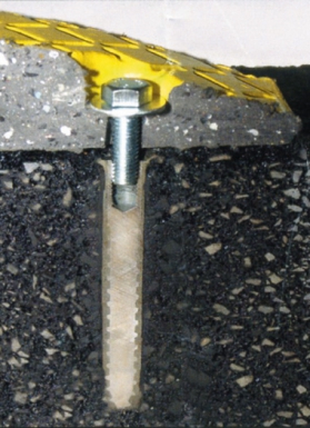 CHEVILLES FIX-ASPHALTE 12 X 70 MM POUR TIGE FILETÉE M10 COND. 4. Quincaillerie Sénégalaise met à votre disposition une gamme complète de solutions pour vos besoins en bâtiment et plomberie. Qualité, fiabilité et rapidité sont nos maîtres mots. Faites vos achats en ligne en toute sérénité.