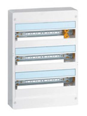 COFFRET DRIVIA 3 RANGÉES DE 18 MODULES HXLXP 500X355X103,5 MM. Quincaillerie Sénégalaise, c’est un large choix de produits de quincaillerie, plomberie et bâtiment. Profitez de notre expertise et de nos prix compétitifs. Livraison rapide et service client attentif.