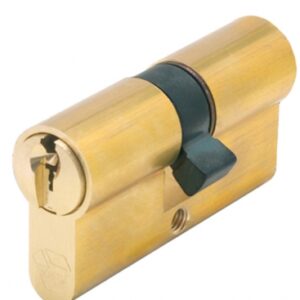 CYL. 2 ENTRÉES PROFILÉ EUROPÉEN 5 GOUPILLES ( 40X40 ) LAITON 3 CLÉS. Quincaillerie Sénégalaise est votre partenaire de confiance pour tous vos besoins en quincaillerie et bâtiment. Découvrez nos produits de haute qualité adaptés aux professionnels et particuliers. Commandez facilement en ligne et recevez vos articles rapidement.