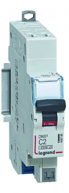 DISJONCTEUR PHASE+NEUTRE DNX³4500 6KA ARRIVÉE ET SORTIE BORNE AUTOMATIQUE - 1P+N 230V~ 10A COURBE C - 1 MODULE. Quincaillerie Sénégalaise est votre partenaire de choix pour le bâtiment et la plomberie au Sénégal. Une large gamme de produits à des prix compétitifs. Commandez facilement en ligne.