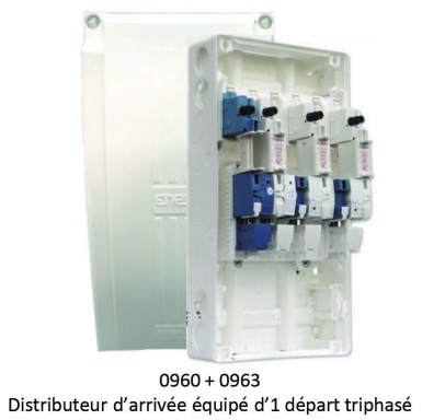 DISTRIBUTEUR D'ARRIVÉE 200A (LIVRÉ NU) - CAPACITÉ DE RACCORDEMENT CU 25 À 95 MM2 / AL. 35 À 95 MM2 - DIM. HXLXP: 430X235X166 MM. Quincaillerie Sénégalaise met à votre disposition une gamme complète de solutions pour vos besoins en bâtiment et plomberie. Qualité, fiabilité et rapidité sont nos maîtres mots. Faites vos achats en ligne en toute sérénité.