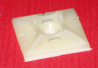 EMBASE ADHÉSIVE POUR COLLIER COLRING 4,6 MAXI POLYAMIDE INCOLORE. Avec Quincaillerie Sénégalaise, vos projets prennent vie grâce à des équipements robustes et fiables. Découvrez notre gamme pour les professionnels et les bricoleurs. Livraison rapide et service client au top.