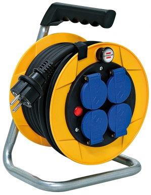 ENROULEUR BABY PRO - 4 PRISES 2P+T, 10 M, H07RN-F 3G1,5 - Ø 180 MM. Besoin d'équipement de plomberie ou d'outillage ? Quincaillerie Sénégalaise vous offre un service rapide et efficace. Découvrez nos produits de qualité adaptés à vos projets.