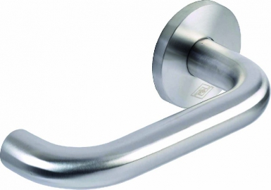ENSEMBLE POIGNÉES DE PORTE J-ROX MODÈLE 62 SUR ROSACE CARRÉ DE 7 INOX BROSSÉ. Avec Quincaillerie Sénégalaise, trouvez tout le matériel de plomberie, quincaillerie, et bâtiment dont vous avez besoin. Nous proposons une large gamme d'équipements fiables pour vos travaux. Simplifiez vos projets grâce à notre service rapide et efficace.