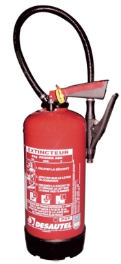 EXTINCTEUR P6P POUDRE ABC EXTINCTEUR NF À PRESSION AUXILIAIRE - POLYVALENTE SUR LES 3 TYPES DE FEUX - 6 KG. Avec Quincaillerie Sénégalaise, trouvez tout ce qu'il vous faut pour vos travaux de plomberie et bâtiment. Profitez de notre service rapide et fiable pour un achat en toute sérénité.