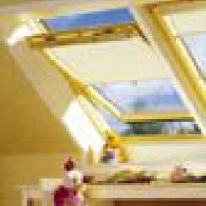 FENÊTRE VELUX BASCULANTE CONFORT GGL CK 02 BOIS MASSIF VITRAGE ISOLANT LXH: 55X78 CM. Quincaillerie Sénégalaise est votre allié pour vos projets de construction, de rénovation et de bricolage. Nous proposons une large gamme de produits pour répondre à tous vos besoins. Achetez en ligne en toute confiance.