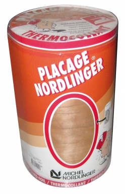 FEUILLE DE BOIS DE PLACAGE PLAC-FIX PRÉENCOLLÉ PIN ROULEAU 2,50X0,25 M. Quincaillerie Sénégalaise, votre spécialiste en quincaillerie et équipement industriel, vous offre des produits durables et performants. Faites vos achats en ligne et gagnez du temps. Nos experts sont là pour vous conseiller.
