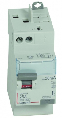 INTERRUPTEUR DIFFÉRENTIEL DX³-ID ARRIVÉE HAUT VIS ET DÉPART HAUT AUTOMATIQUE - 2P 230V~ 25A TYPEAC 30MA - 2 MODULES. Pour tous vos travaux, faites confiance à Quincaillerie Sénégalaise. Notre boutique en ligne propose des produits fiables pour la plomberie, la quincaillerie et le bâtiment. Commandez dès maintenant.