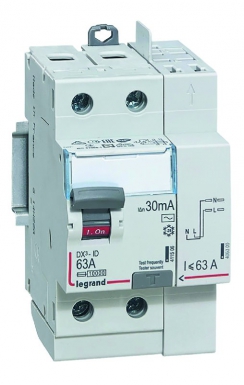 INTERRUPTEUR DIFFÉRENTIEL DX³-ID ARRIVÉE HAUT VIS ET DÉPART HAUT AUTOMATIQUE - 2P 230V~ 63A TYPEAC 30MA - 2 MODULES. Quincaillerie Sénégalaise est la référence au Sénégal pour l'achat de fournitures industrielles et de bâtiment. Nous garantissons des produits durables et un service client exemplaire. Commandez dès maintenant en toute simplicité.