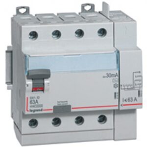 INTERRUPTEUR DIFFÉRENTIEL DX³-ID ARRIVÉE HAUT À VIS ET DÉPART HAUT AUTOMATIQUE - 4P 400V~ 40A TYPEAC 30MA - 5 MODULES. Chez Quincaillerie Sénégalaise, la satisfaction de nos clients est notre priorité. Explorez nos produits pour le bâtiment, la plomberie et l'industrie. Achetez facilement et recevez vos articles directement chez vous.