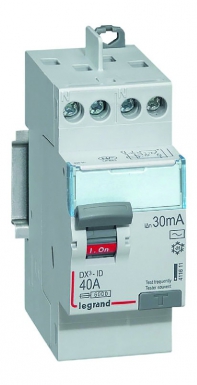 INTERRUPTEUR DIFFÉRENTIEL DX³-ID ARRIVÉE HAUTE ET DÉPART HAUT À VIS - 2P 230V~ 40A TYPEAC 30MA - 2 MODULES. Quincaillerie Sénégalaise, votre boutique de référence pour des produits de plomberie, bâtiment, et quincaillerie. Achetez facilement en ligne et recevez vos articles à domicile.