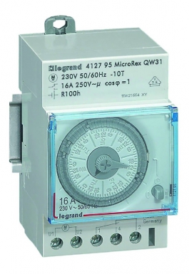 INTERRUPTEUR HORAIRE ANALOGIQUE MODULAIRE PROGRAMMABLE MANUEL HEBDOMADAIRE - CADRAN VERTICAL AVEC RÉSERVE DE MARCHE. Quincaillerie Sénégalaise, c’est un large choix de produits de quincaillerie, plomberie et bâtiment. Profitez de notre expertise et de nos prix compétitifs. Livraison rapide et service client attentif.