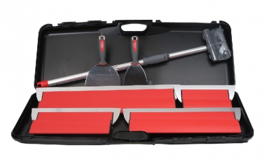 KIT PLAQUISTE PARFAIT LISS' : LAMES 25, 35, 45 ET 60 CM - COUTEAUX PLAQUISTE 10 ET 15 CM AVEC EMBOUT VISSAGE - PERCHE 2 X 0,5 M. Chez Quincaillerie Sénégalaise, nous répondons à tous vos besoins en fournitures industrielles et en outillage. Notre gamme complète garantit une satisfaction totale. Achetez en ligne et recevez vos articles rapidement.
