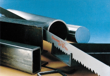 LAME SCIE RUBAN POUR MACHINE À SCIER S1010 - L X ÉP.: 13 X 0,65 MM - L 1140 MM. Avec Quincaillerie Sénégalaise, équipez-vous des meilleurs outils et équipements pour vos projets industriels. Nous assurons une livraison rapide et un service client de qualité. Faites confiance à notre expertise.