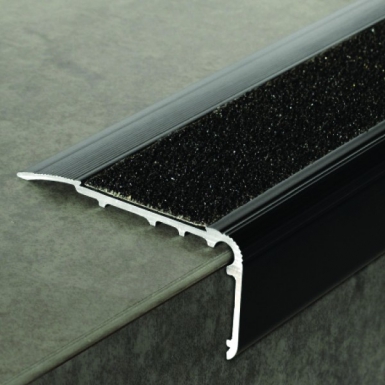 NEZ DE MARCHE ÉVOLUTIF 2CBIS 67X32X4.5 MM - 3,00M À VISSER - NOIR. Trouvez tout ce dont vous avez besoin pour vos travaux chez Quincaillerie Sénégalaise. Du matériel de plomberie aux équipements industriels, nous avons ce qu’il vous faut. Commandez facilement et bénéficiez d’un service rapide.