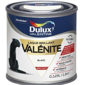 PEINTURE VALENITE – RÉSISTANT AUX CHOCS ET RAYURES - SOUS-COUCHE INTÉGRÉE – 0,125 L - SATIN - ANTHRACITE. Votre satisfaction est notre priorité chez Quincaillerie Sénégalaise. Nous vous offrons des produits de quincaillerie et bâtiment de première qualité. Commandez en ligne et recevez vos articles rapidement.