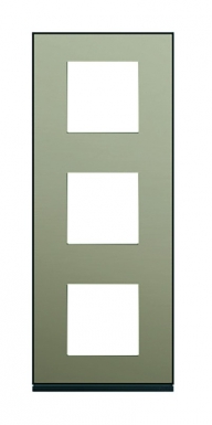 PLAQUE GALLERY VERTICAL ENTRAXE 71 MM 3 POSTES BRONZE EFFET BRONZE. Faites confiance à Quincaillerie Sénégalaise pour vos équipements de plomberie et de bâtiment. Nous offrons des produits durables pour vos projets de rénovation ou de construction. Commandez dès maintenant en toute simplicité.