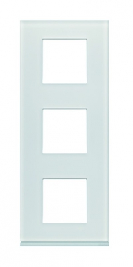 PLAQUE GALLERY VERTICAL ENTRAXE 71 MM 3 POSTES MOON GLASS VERRE BLANC SATINÉ. Pour vos projets de construction et de bricolage, Quincaillerie Sénégalaise est là pour vous. Nous proposons des solutions adaptées à vos besoins avec un excellent rapport qualité-prix. Commandez et recevez vos articles rapidement.