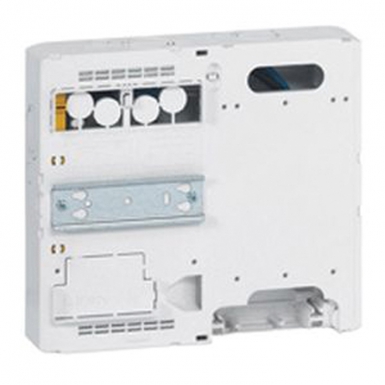 PLATINE DISJONCT. ET COMPT. ÉLECTRO. MONO. DIM. 225X250X51 MM. Faites de Quincaillerie Sénégalaise votre partenaire pour tous vos projets de construction. Notre gamme variée de produits garantit une satisfaction totale. Commandez aujourd'hui et réalisez vos projets sans tracas.