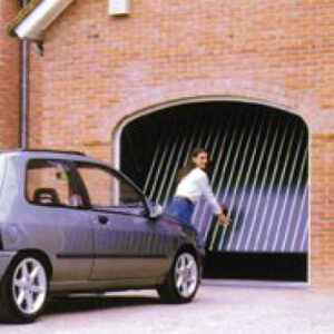 PORTE DE GARAGE BASCULANTE NON DÉBORD. 114 ACIER GALVA PRÉPEINT LXH: 2500X2000 MM. Pour des travaux réussis, optez pour Quincaillerie Sénégalaise. Une boutique en ligne fiable pour vos équipements de plomberie et bâtiment. Livraison rapide et produits de qualité.