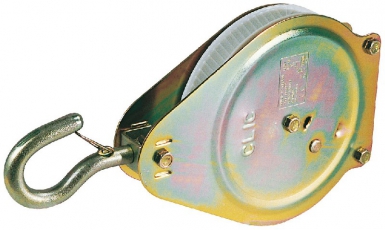 POULIE À CLIQUET - BLOCAGE DE LA CHARGE ENTRE CHAQUE TRACTION - RÉA Ø 210 MM - Ø CORDE 25 MM - FORCE MAXI : 150 KG. Avec Quincaillerie Sénégalaise, vos projets prennent vie grâce à des équipements robustes et fiables. Découvrez notre gamme pour les professionnels et les bricoleurs. Livraison rapide et service client au top.