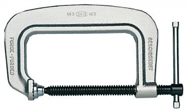 PRESSE DE SERRURIER EN "C" FORGÉE 143 - SER. MAXI 100 MM - SAILLIE 75 MM - POIDS 1,40 KG. Quincaillerie Sénégalaise est le leader de la vente en ligne d'équipements de bâtiment au Sénégal. Notre catalogue varié répond à vos besoins en plomberie et quincaillerie. Choisissez l'efficacité et la qualité.