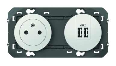 PRISE DE COURANT 2P+T SURFACE + MODULE DE CHARGE 2 USB TYPE A DOOXIE 3A PRÉCÂBLÉS FINITION BLANC. Quincaillerie Sénégalaise, votre spécialiste en fournitures pour le bâtiment et la plomberie, vous accompagne dans tous vos projets. Commandez en ligne et profitez de notre service rapide et fiable.