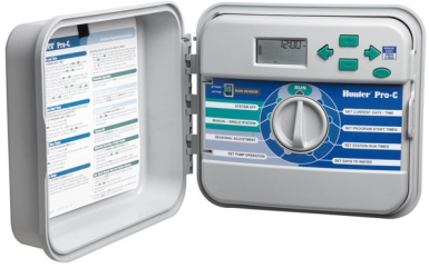 PROGRAMMATEUR PCC - 12 STATIONS - 230 V / 50 HZ - DIM. 22,6 X 25,1 X 10,9 CM. Besoin de matériel de quincaillerie ou de plomberie ? Quincaillerie Sénégalaise propose des produits adaptés à vos projets de construction ou de rénovation. Bénéficiez de notre expérience et de nos prix compétitifs.