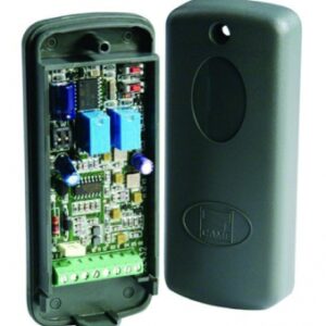 RÉCEPTEUR UNIVERSEL BICANAL 12/24 V A.C. / D.C. EN 868,35 MHZ. Chez Quincaillerie Sénégalaise, nous répondons à tous vos besoins en fournitures industrielles et en outillage. Notre gamme complète garantit une satisfaction totale. Achetez en ligne et recevez vos articles rapidement.