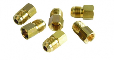 RÉDUCTION UR3-68 " FLARE " F 3/8 X M 1/2 - 6 PIÈCES. Chez Quincaillerie Sénégalaise, la satisfaction de nos clients est notre priorité. Explorez nos produits pour le bâtiment, la plomberie et l'industrie. Achetez facilement et recevez vos articles directement chez vous.