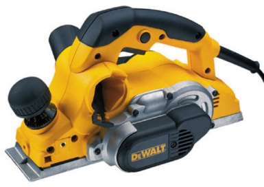 RABOT D26500K 4 MM EN COFFRET. Quincaillerie Sénégalaise vous propose des produits innovants et robustes pour vos travaux de construction. Explorez notre large gamme de quincaillerie et de plomberie. Achetez en ligne et profitez de nos prix attractifs.