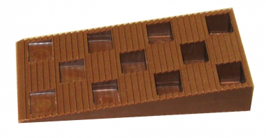 SACHET DE 6 COINS DE CALAGE CRANTÉS 90X45X15 MM MARRON. Quincaillerie Sénégalaise, votre spécialiste en quincaillerie et équipement industriel, vous offre des produits durables et performants. Faites vos achats en ligne et gagnez du temps. Nos experts sont là pour vous conseiller.