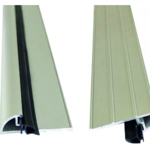 SEUIL DE PORTE PALIÈRE SPP ALUMINIUM ANODISÉ INCOLORE.+ JOINT INCORPORÉ - DIM 51X16 MM LG. 1 M. Trouvez tout ce dont vous avez besoin pour vos travaux chez Quincaillerie Sénégalaise. Du matériel de plomberie aux équipements industriels, nous avons ce qu’il vous faut. Commandez facilement et bénéficiez d’un service rapide.