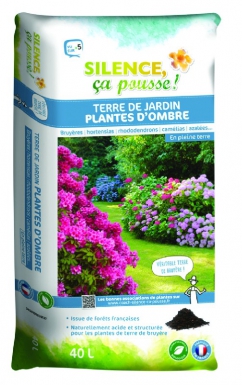 SILENCE ÇA POUSSE - TERRE DE JARDIN PLANTES D’OMBRE ( TERRE DITE DE BRUYÈRE ) 40L. Quincaillerie Sénégalaise vous accompagne dans tous vos projets de construction et d'aménagement. Nous proposons des produits adaptés aux standards les plus exigeants. Faites vos achats en ligne en toute confiance.