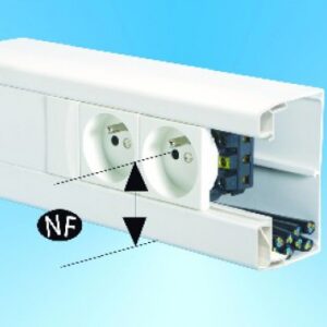 TA-C45 90/1X55 GOULOTTE D'INSTALLATION MONO-COUVERCLE DIRECT 45 BLANC LE M/L. Quincaillerie Sénégalaise, votre spécialiste en fournitures pour le bâtiment et la plomberie, vous accompagne dans tous vos projets. Commandez en ligne et profitez de notre service rapide et fiable.