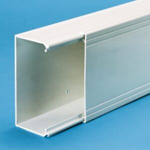 TA-E 40X25 W0 GOULOTTE MONO-COUVERCLE NON CLOISONNABLE BLANC - LONGUEUR DE 2M (SOCLE + COUVERCLE) - LE M/L. Quincaillerie Sénégalaise est la référence au Sénégal pour l'achat de fournitures industrielles et de bâtiment. Nous garantissons des produits durables et un service client exemplaire. Commandez dès maintenant en toute simplicité.