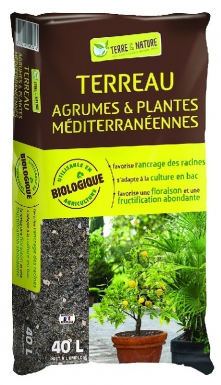 TERRE ET NATURE - TERREAU AGRUMES & PLANTES MÉDITERRANÉENNES - 40L. Quincaillerie Sénégalaise vous accompagne dans tous vos projets de construction et d'aménagement. Nous proposons des produits adaptés aux standards les plus exigeants. Faites vos achats en ligne en toute confiance.